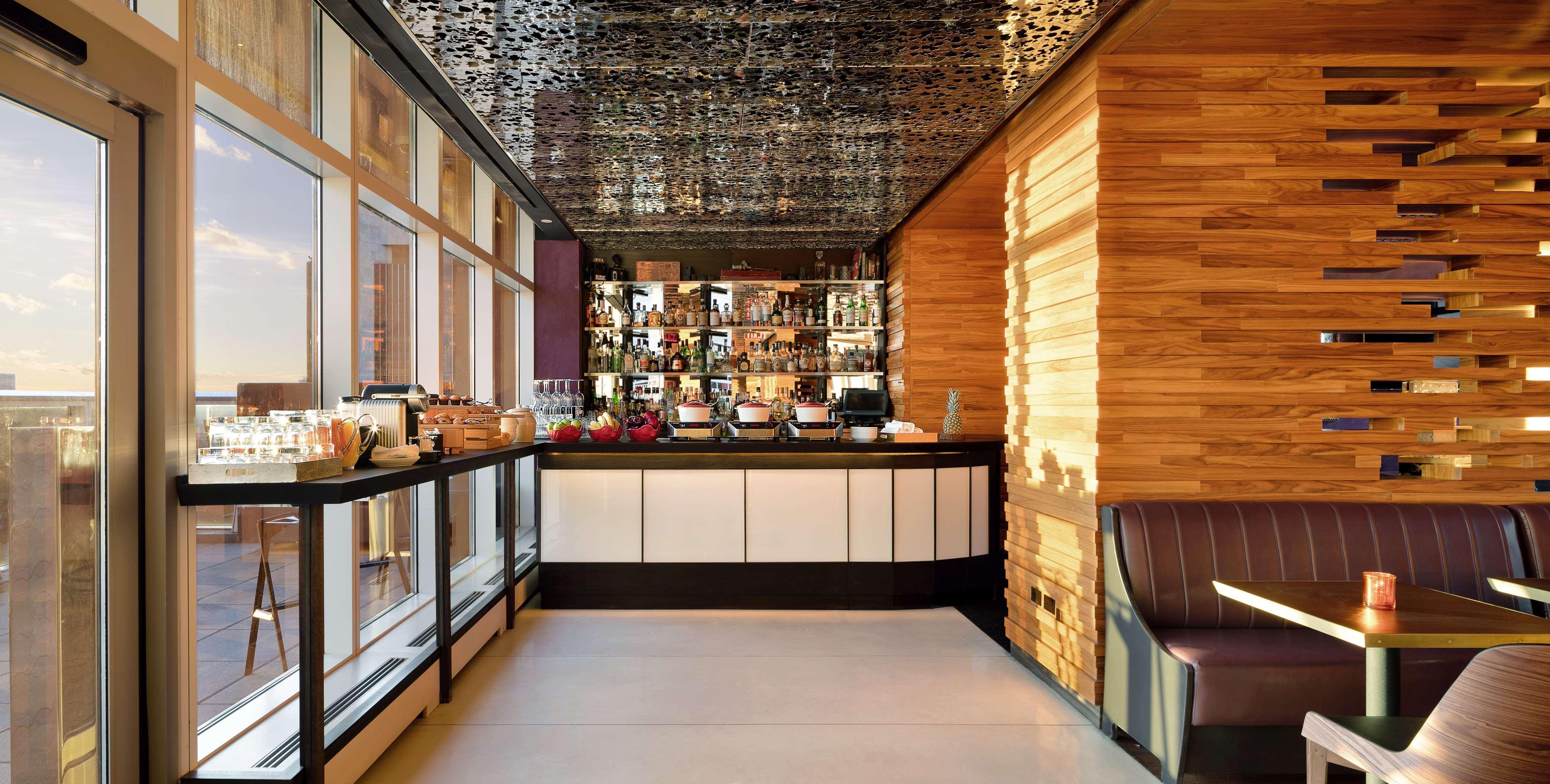 Готель Hyatt Centric Times Square Нью-Йорк Екстер'єр фото